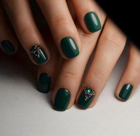 Manicure in dark colors for short nails