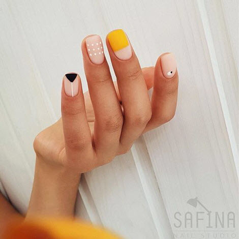 Summer 2020 nail design for short nails