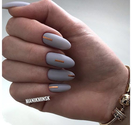 Gray manicure with lines and stripes